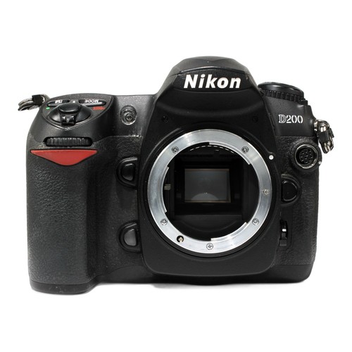 Nikon d200 dslr - d200, body