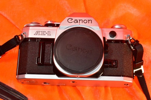 Canon body full - , frame