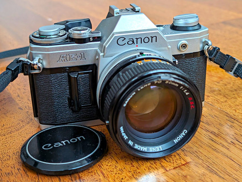 Canon mit 50mm f - ae-1,