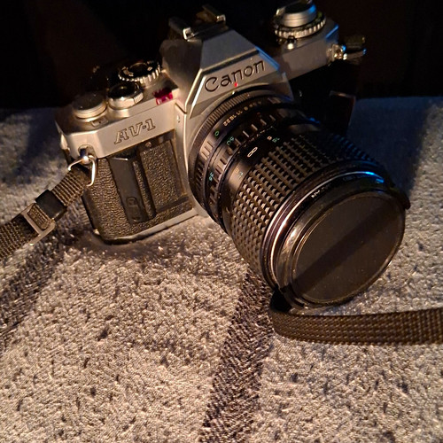 Canon slr - canon, av-1