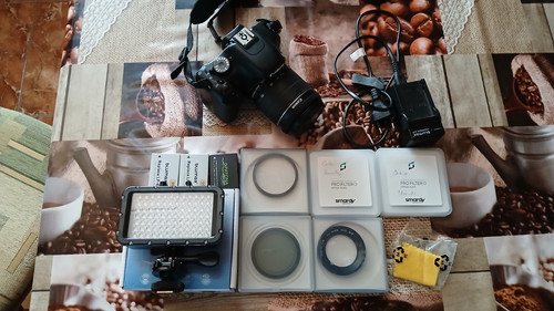 Canon eos 550d - eos, kit