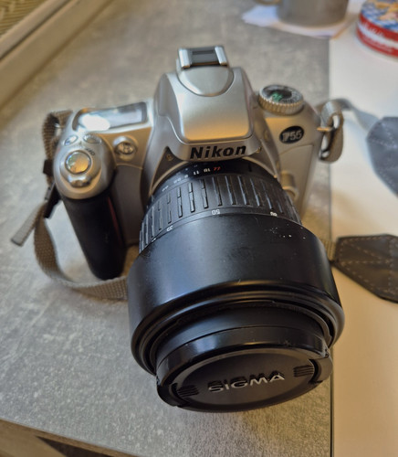 Nikon f55 analoge - f55,